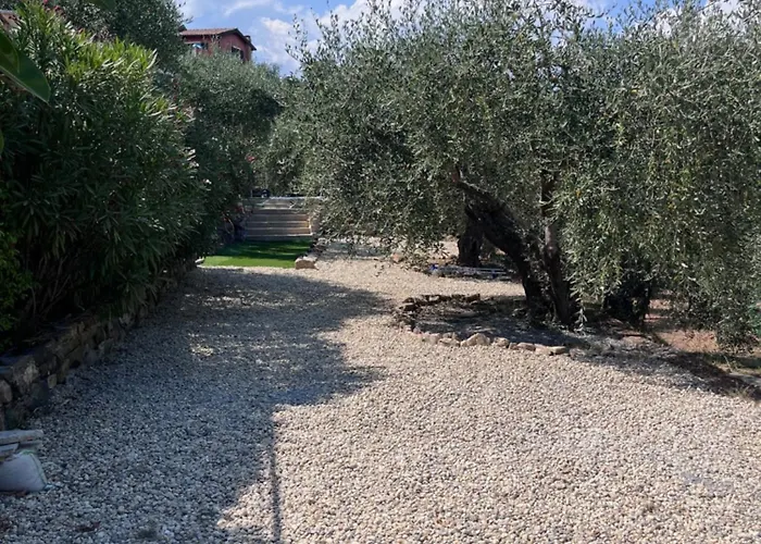 Casa Riviera Dei Fiori Civezza